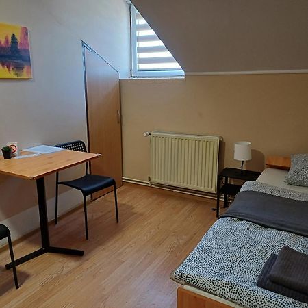 Ferienwohnung Sobe Zoka Subotica Exterior foto
